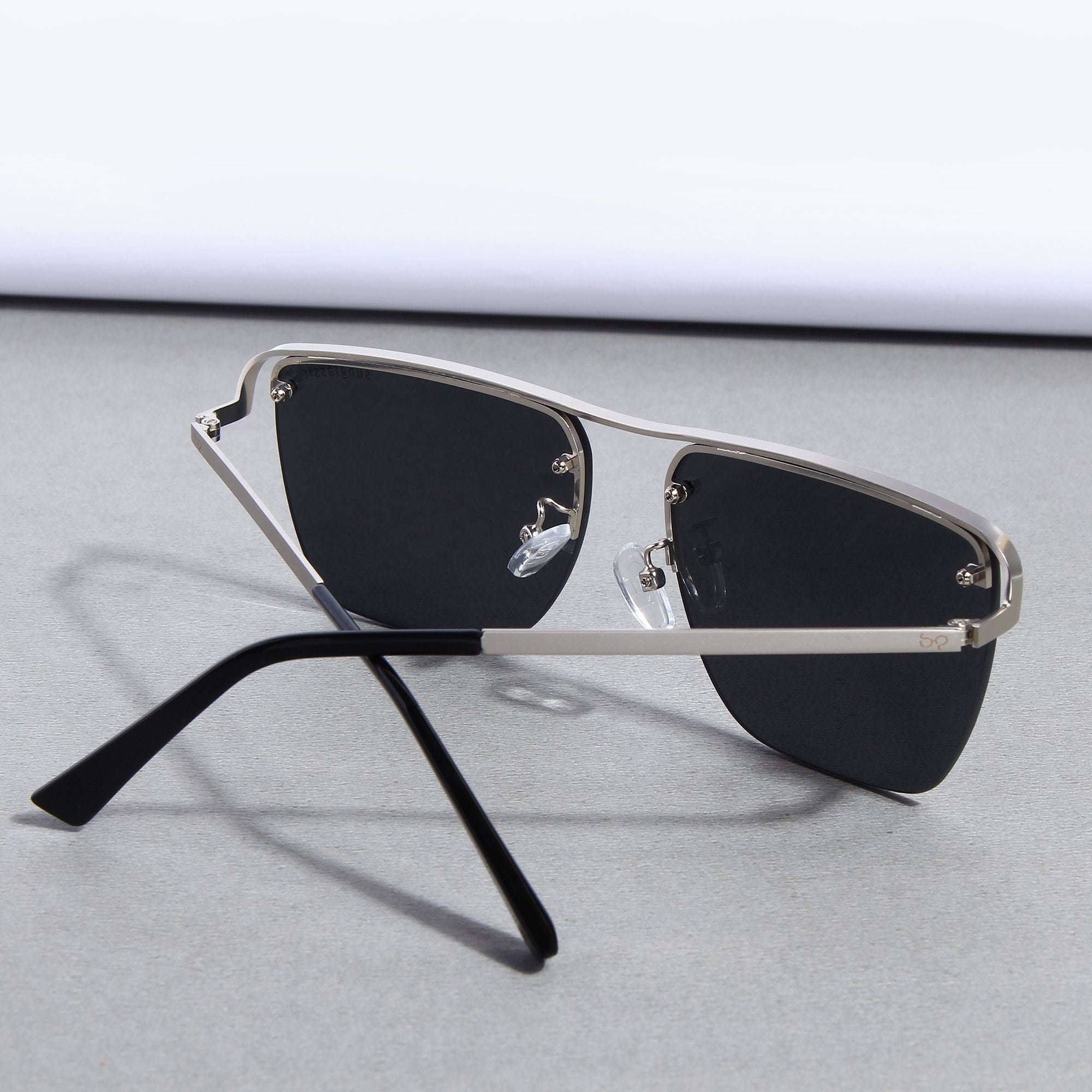 Heldish. Silver Black Square Sunglasses