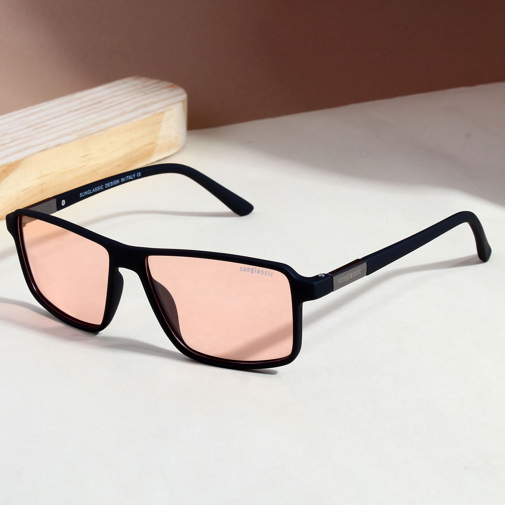 Moomin. Orange Polarized Rectangle Sunglasses